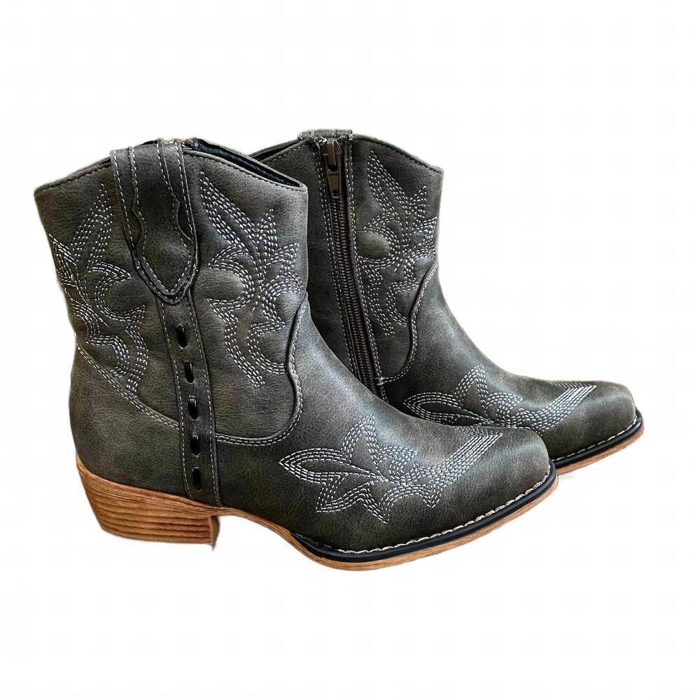 NEW PIERRE DUMAS women's the west ankle bootie in black - Picture 2 of 3